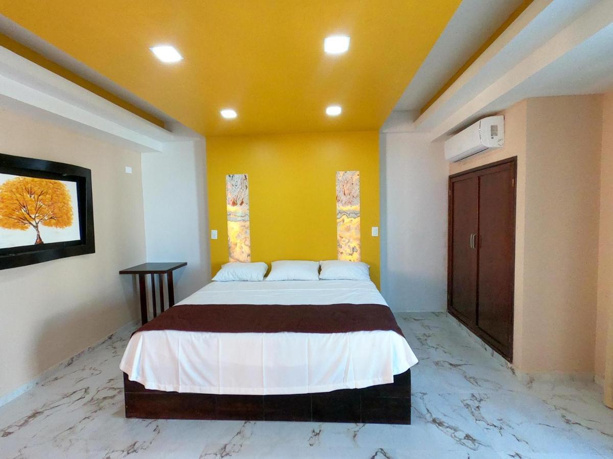 Framfor Inn Chetumal Exteriér fotografie