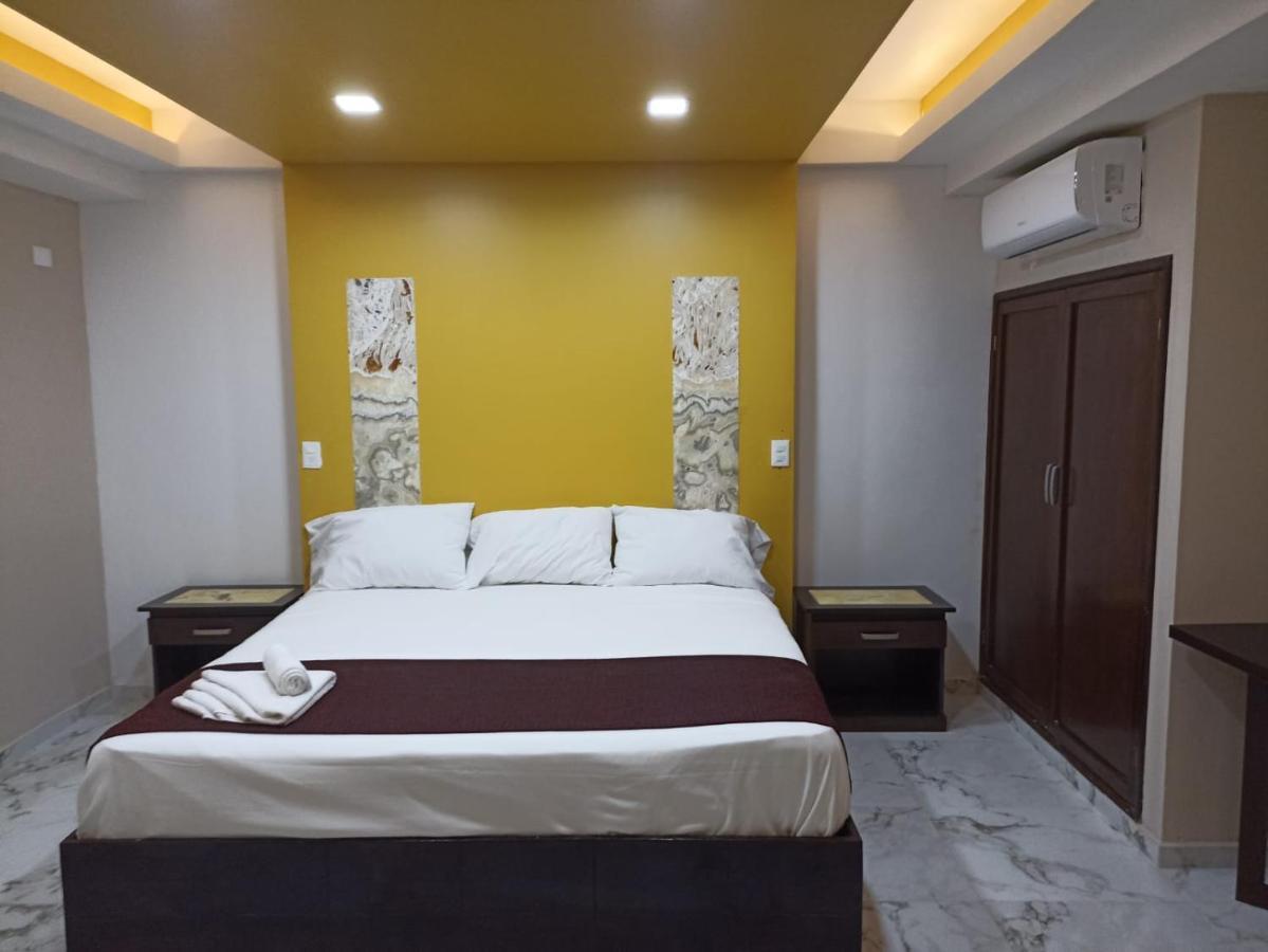 Framfor Inn Chetumal Exteriér fotografie