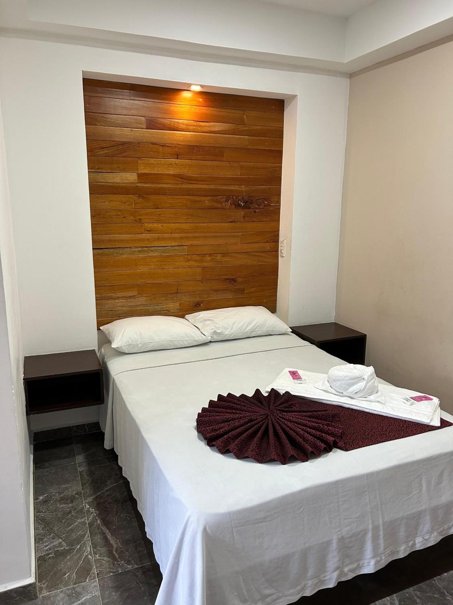 Framfor Inn Chetumal Exteriér fotografie